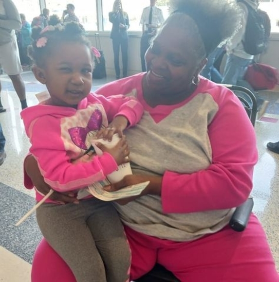 Profile Picture of Linda Pullins (@lindajpullins63) on Poshmark