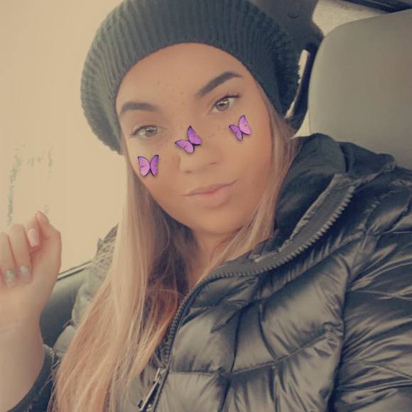 Profile Picture of Draya Mcfayden (@drayamcfayden) on Poshmark