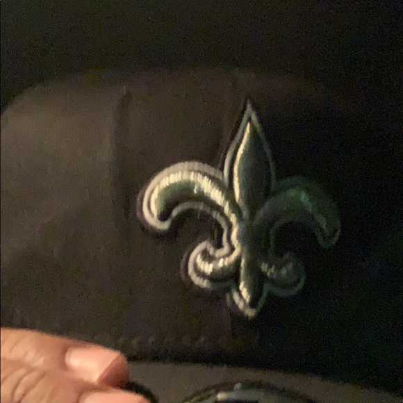 Profile Picture of Andrew Johnson (@lamayan11) on Poshmark