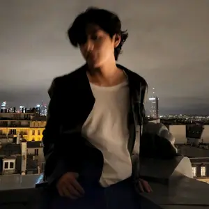 Profile Picture of t.h.v🐻💜 (@yuninuna_) on Tiktok