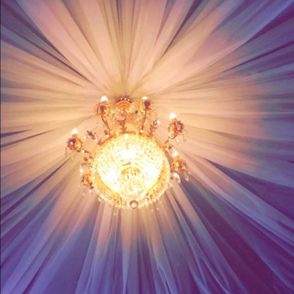 Jilliann Waters - Poshmark Profile Picture of Jilliann Waters (@jilliann11) on Poshmark