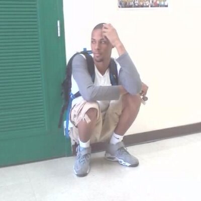 Profile Picture of Jon Pizarro (@JonRaph) on Twitter