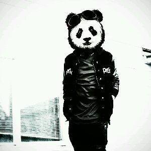 Profile Picture of Moe Christopher (@moechristopher) on Tiktok