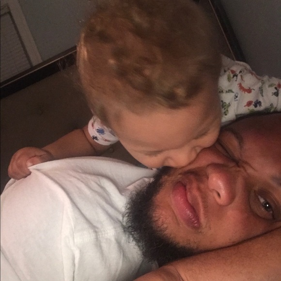 Profile Picture of Thomas Arline (@tlarline) on Poshmark