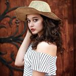 Profile Picture of Debra Hansen📷✨ (@photographybydebra_) on Instagram