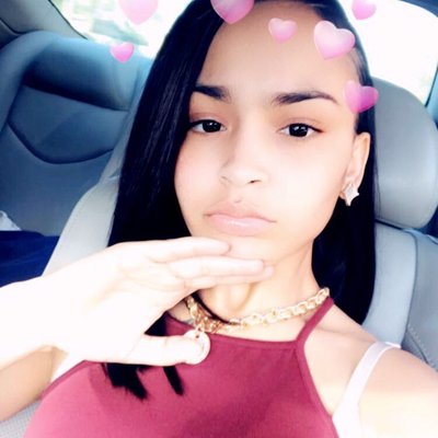 Profile Picture of Cali Christen💛 (@KylieJayXO) on Twitter