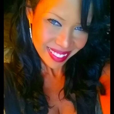 Profile Photo of Dr. Roslyn Johnson (@DoctorRozJ) on Twitter