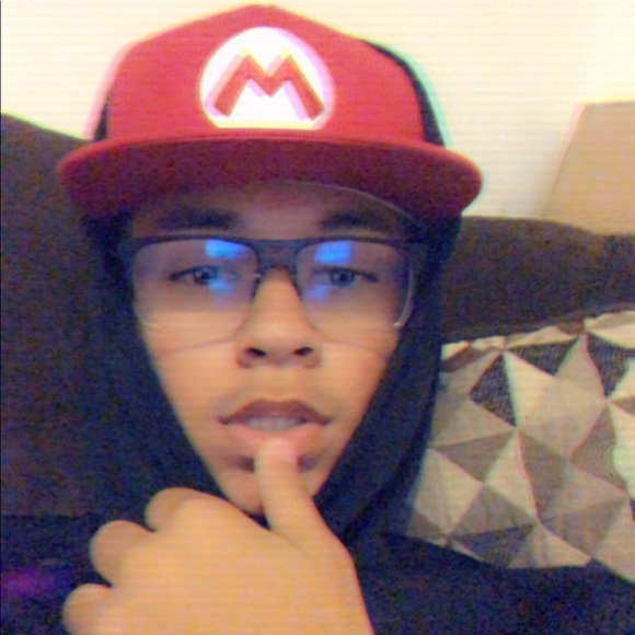 Profile Picture of Heriberto Monterroza (@h_monterroza) on Poshmark