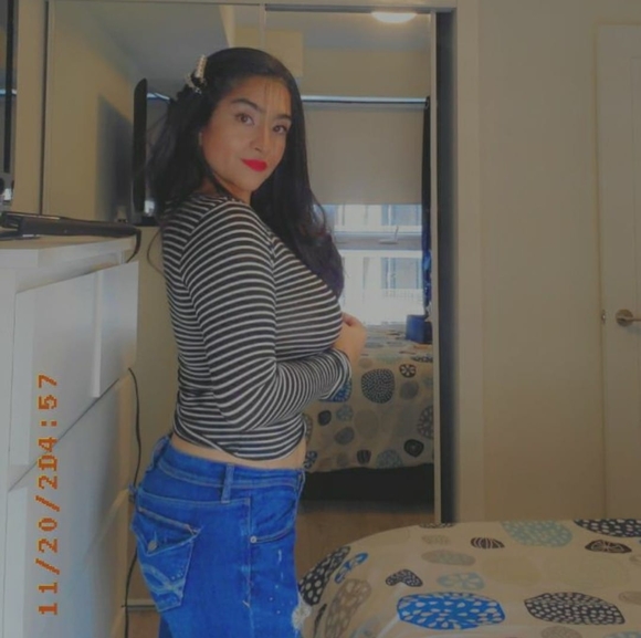 Profile Picture of Daniela Carvajal vela (@dc21334) on Poshmark