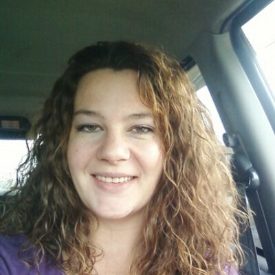 Profile Picture of Angela Lunsford (@razorsgirl05) on Twitter