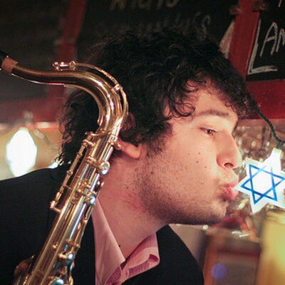 Profile Picture of Jesse Markowitz (@Bluesnswing) on Twitter