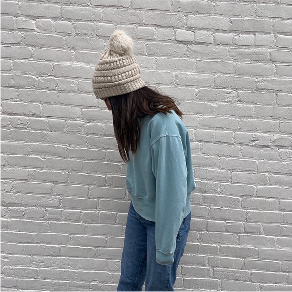 Profile Picture of Valentina Martirena (@vmartirena) on Poshmark