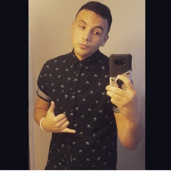 Profile Picture of Eddie Dobles (@bigedward707) on Poshmark