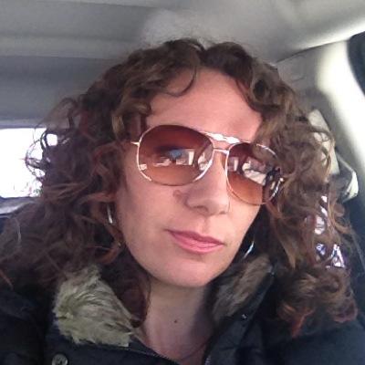 Profile Picture of Colleen Chisholm (@Curly_Moma85) on Twitter