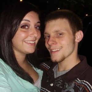 Profile Picture of Laura Floyd (@laurafloyd10) on Myspace