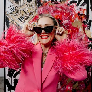 Profile Picture of TIFFANY ANNA ART | FULL TIME ARTIST (@tiffanyannaart) on Instagram