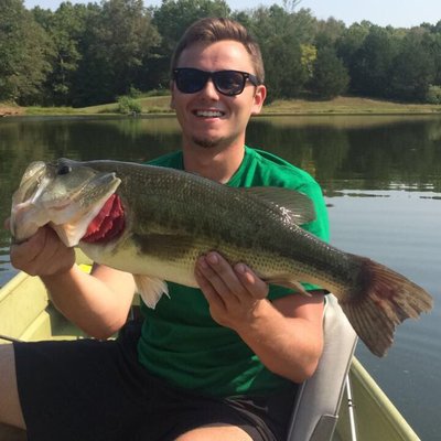 Profile Picture of Peter Biondo (@Stinky_Pete12) on Twitter