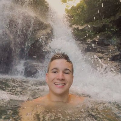 Profile Picture of Matt Oteri (@mattoteri) on Twitter