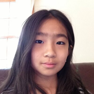 Profile Picture of Emily Zhang (@YujieBonnie) on Twitter