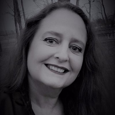 Profile Picture of Dawn Luttrell (@duskieone) on Twitter