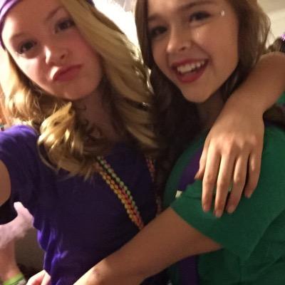 Profile Picture of Alexa Malone (@AlexaAmalone) on Twitter