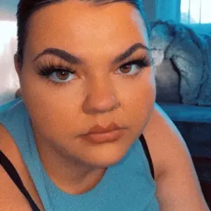 Profile Picture of Lauryn Elizabeth Hershey (@laurynhershey) on Tiktok