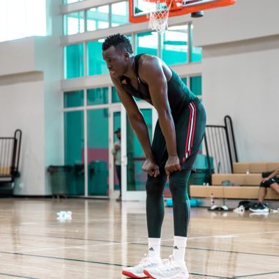 Profile Picture of Deng Adel (@Foreverdeng) on Twitter