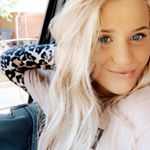 Profile Picture of C A R L Y  B E L L (@carlyaline) on Instagram