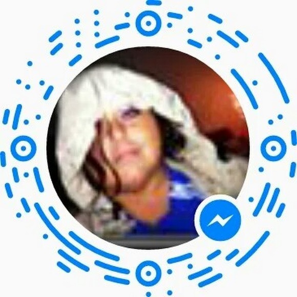 Profile Picture of Stacey Wright (@wstacey964) on Poshmark