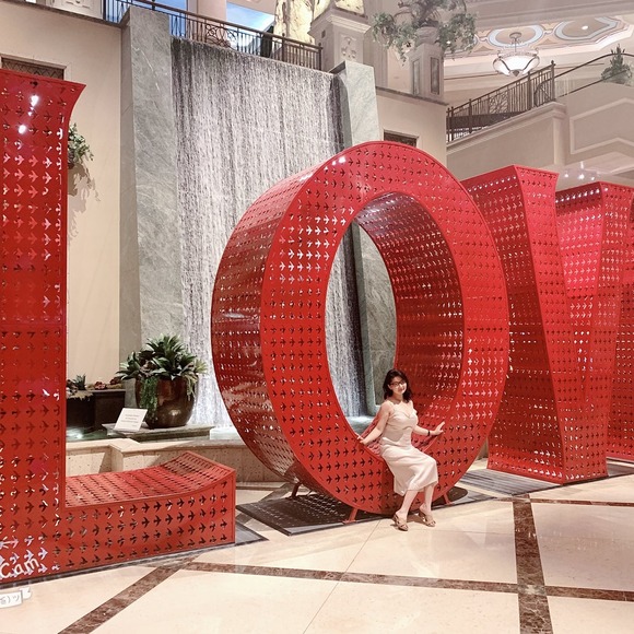 Profile Picture of Crystal Guo (@crystalg888) on Poshmark