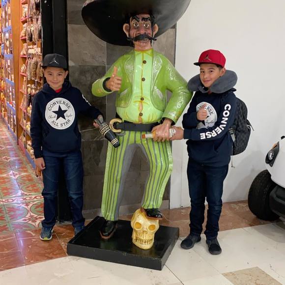 Profile Picture of Danny Barajas leon (@barajas8787) on Poshmark