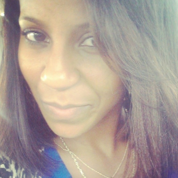 Profile Picture of Michele Mccalla (@macmac1010552) on Poshmark