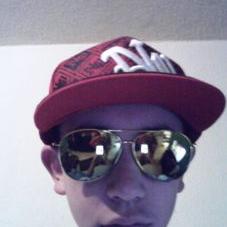 Profile Picture of Adres Felipe Gaona O (@AdresGaona) on Twitter