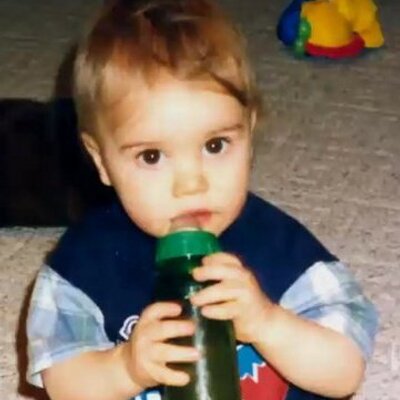 Profile Picture of Dustin  Gomez (@TheDustinGomez) on Twitter