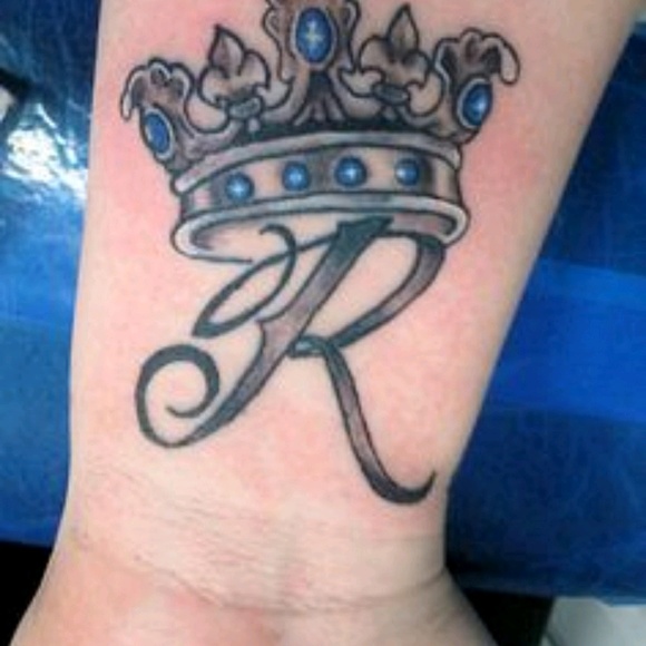 Profile Picture of Ariel Rosado (@rosadoaftab19) on Poshmark