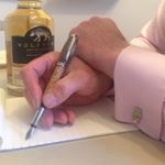 Profile Picture of Andrew Reardon (@miawoodcrafts) on Instagram