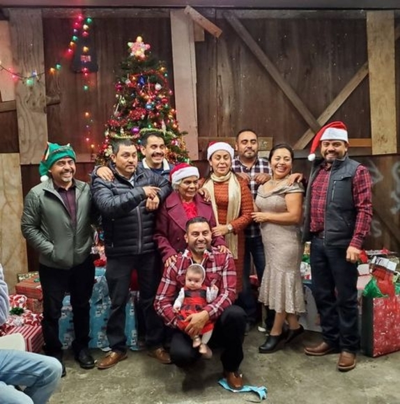 Profile Picture of Edith Olea (@eolea1974) on Poshmark