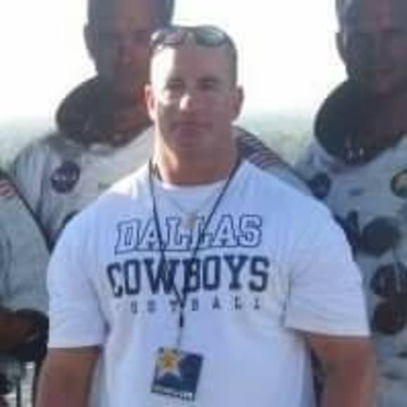 Profile Picture of Steve Higgins (@stevehiggins844) on Poshmark