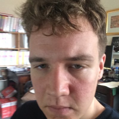 Profile Picture of Elliot Hurst (@janaabhurst) on Twitter