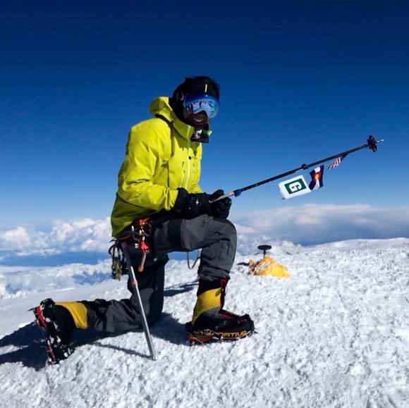 Profile Picture of James Scully (@jscully205) on Poshmark