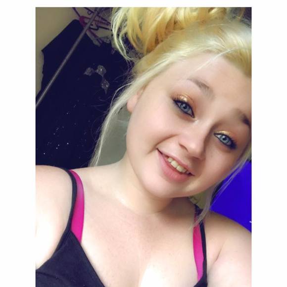 Profile Picture of Athena Rose (@athenarose490) on Poshmark