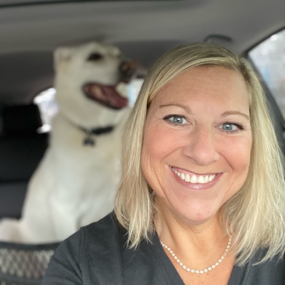 Profile Picture of Shannon Shackelford (@punkyzmom) on Poshmark
