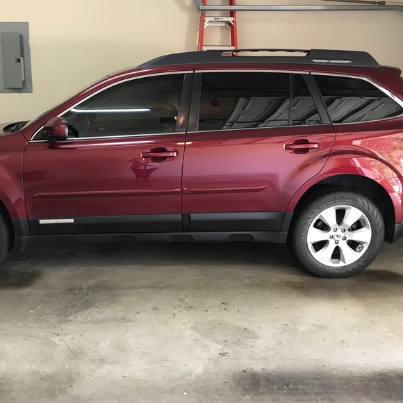 Profile Picture of Joni Driscoll (@jddriscoll) on Poshmark