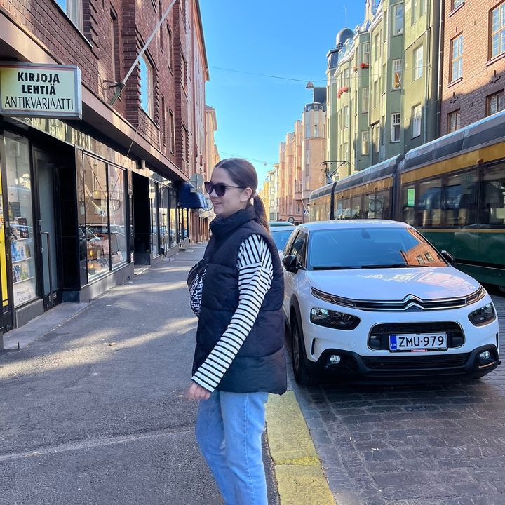 Profile Picture of alexgoldengirl (@@alexgoldengirl1) on Tiktok