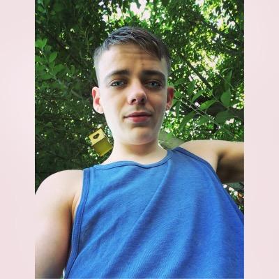 Profile Picture of Brandon Fretwell (@BradFretwell97) on Twitter