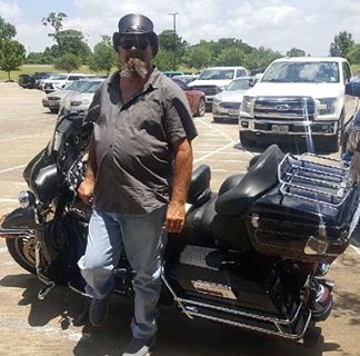 Profile Picture of Ernest Talasek (Ernest Et Talasek) (@ernest.talasek) on Facebook