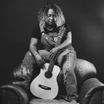 Profile Picture of Carol Faria (@carolfariamusic) on Instagram