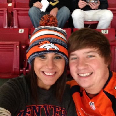 Profile Picture of Mitch Moeller (@MitchMileHigh) on Twitter