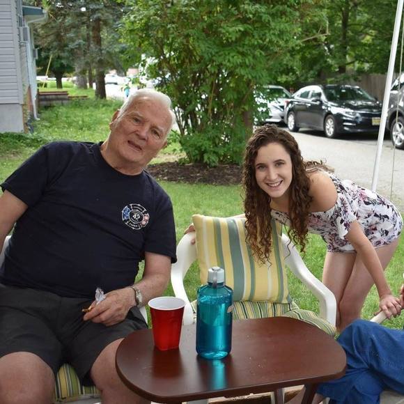 Profile Picture of Nicole Crosta (@nlcrosta) on Poshmark