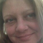 Profile Picture of Heather Vining (@smyleebug) on Instagram